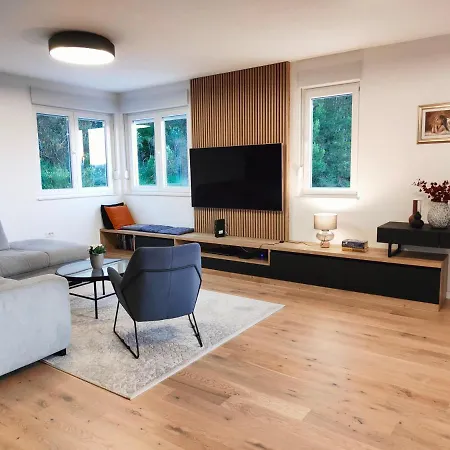 Appartement Naria Podstrana