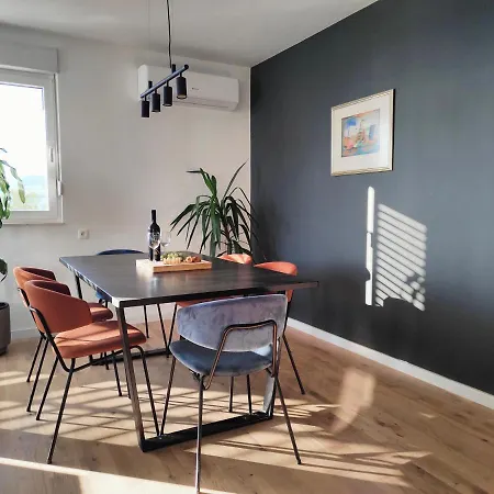 Appartement Naria Podstrana